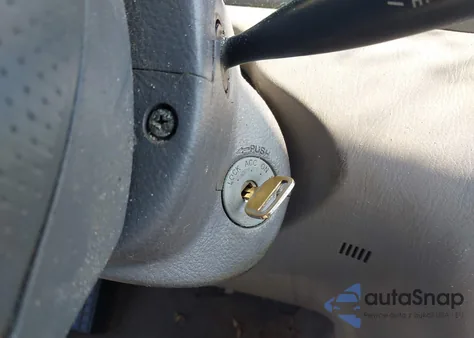 2004 Toyota Corolla Ce из США, поврежденный, VIN JTDBR32E542043154